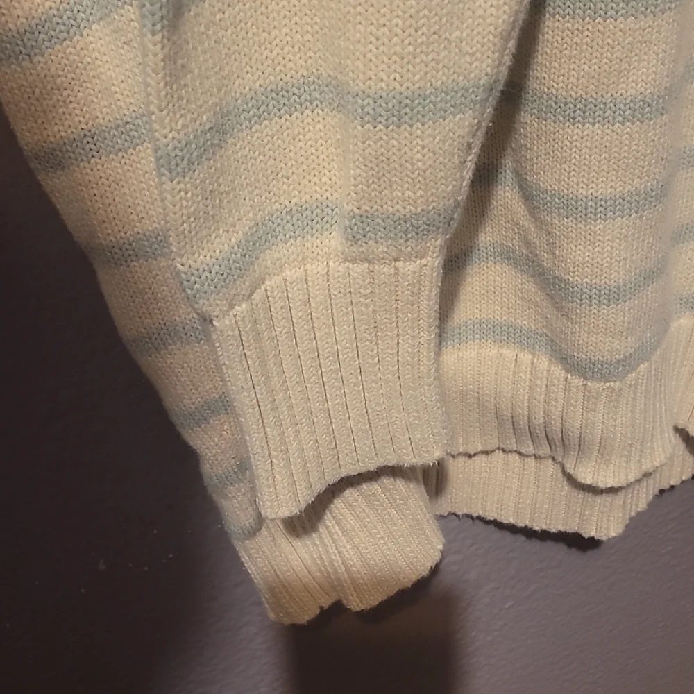 Brandy Melville Cream and Gray Striped Crewneck Sweater